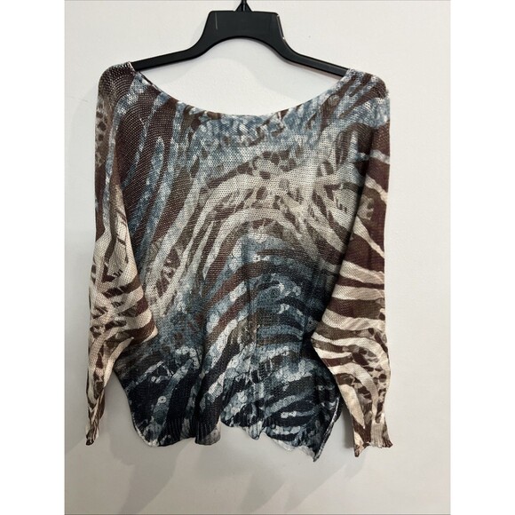 Gigi Moda Made In Italy Animal Print Wide sleeve Top Y2K Boho Artsy - Picture 2 of 9